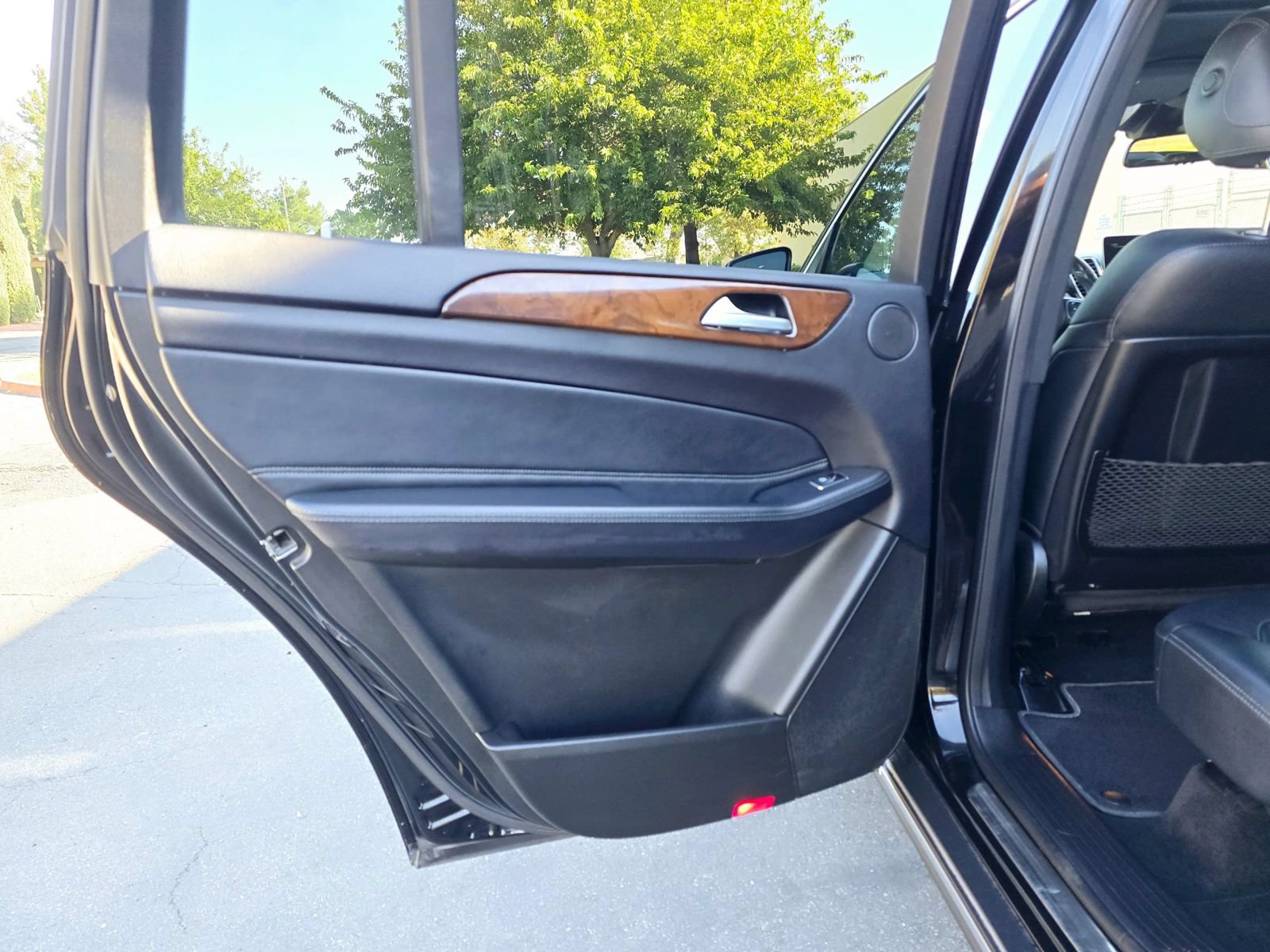 Used 2019 Mercedes-Benz GLS 450 4MATIC w/ Premium 1 Package image 44