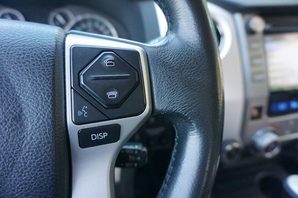 Used 2017 Toyota Tundra Limited w/ Limited Premium Package image 8