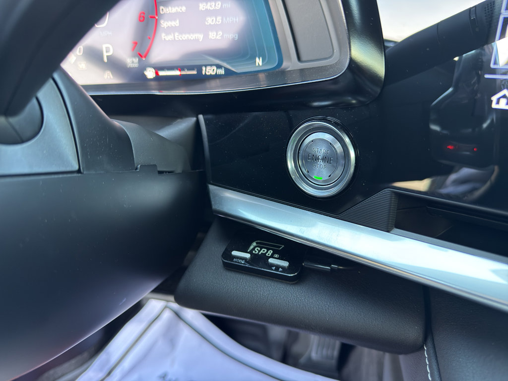 Used 2024 Chevrolet Corvette Stingray Preferred Cpe w/ 2LT image 23