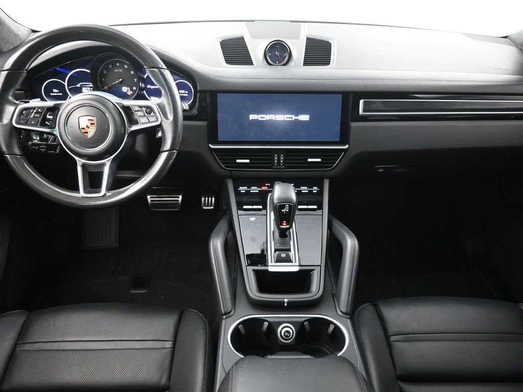 Certified 2023 Porsche Cayenne GTS image 6