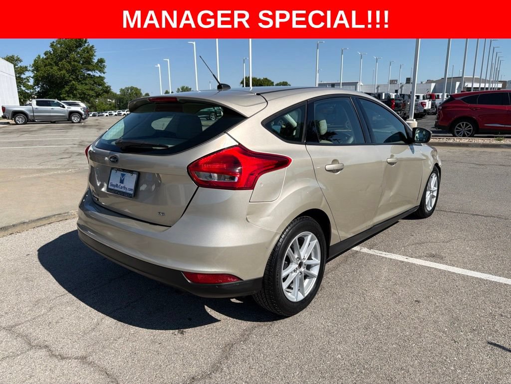 Used 2018 Ford Focus SE FWD image 3