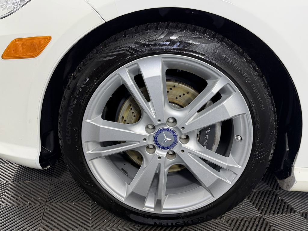 Used 2013 Mercedes-Benz E 350 4MATIC Sedan image 36