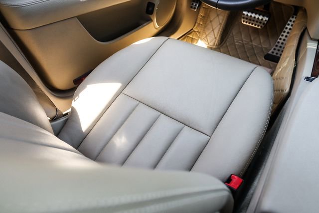 Used 2009 Mercedes-Benz C 350 Sport image 49