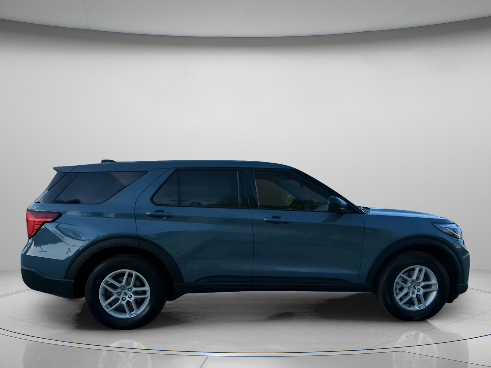 New 2026 Ford Explorer Active RWD image 35