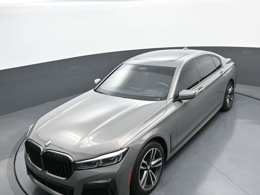 Used 2022 BMW 750i xDrive w/ Executive Package AWD/4WD image 32