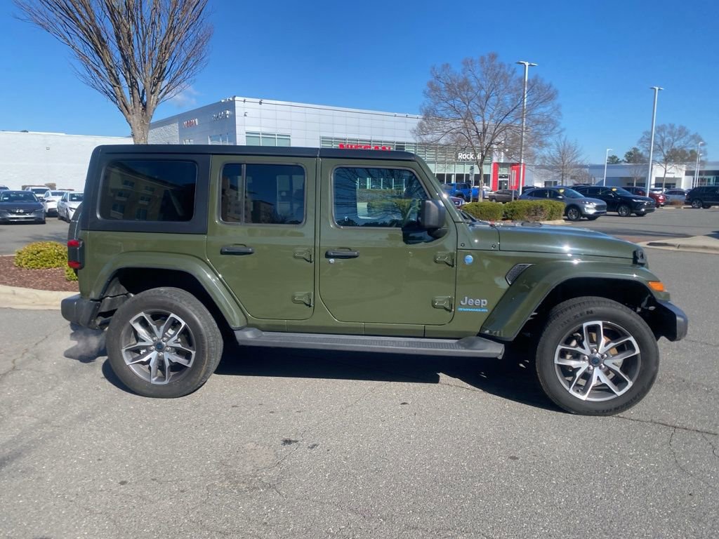 Used 2024 Jeep Wrangler Unlimited w/ Convenience Group image 2