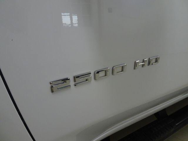 Used 2022 Chevrolet Silverado 2500 LT w/ Convenience Package AWD/4WD image 10