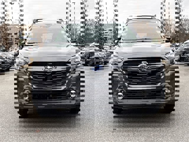 Used 2025 Subaru Outback Premium image 8