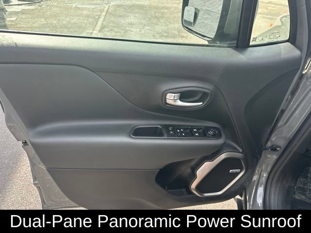 Used 2021 Jeep Renegade Limited w/ Sun & Sound Group AWD/4WD image 18