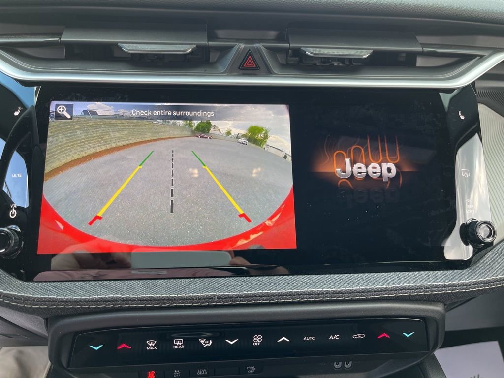 New 2026 Jeep Cherokee Laredo AWD/4WD image 23
