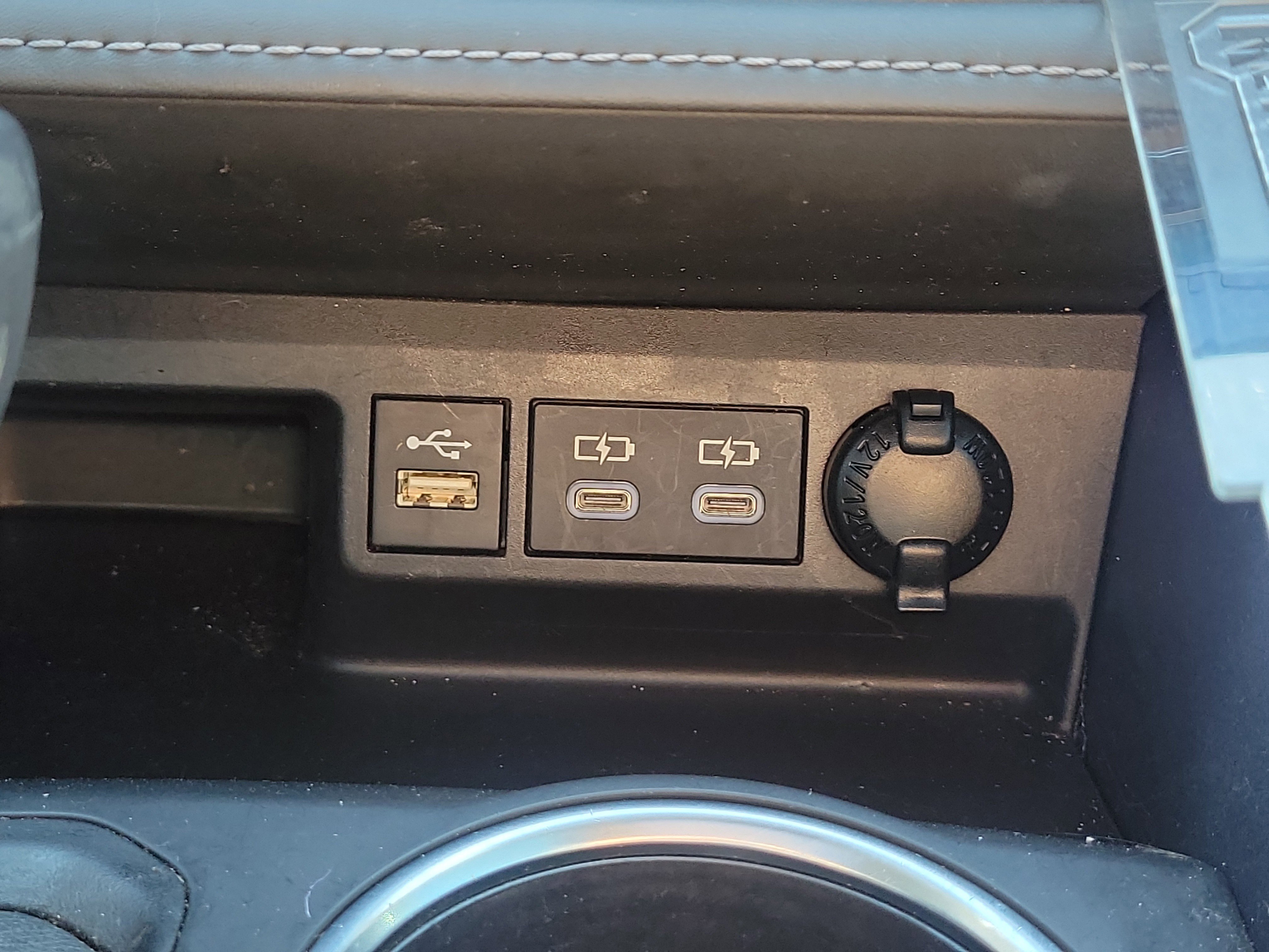 Used 2024 Toyota Highlander XLE image 34