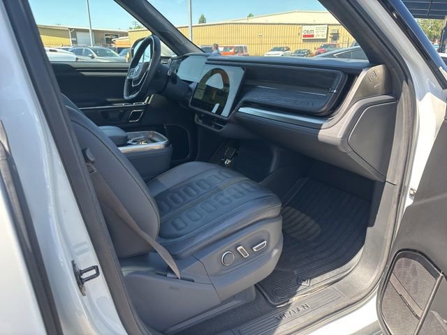 Used 2022 Rivian R1S Launch Edition AWD/4WD image 9