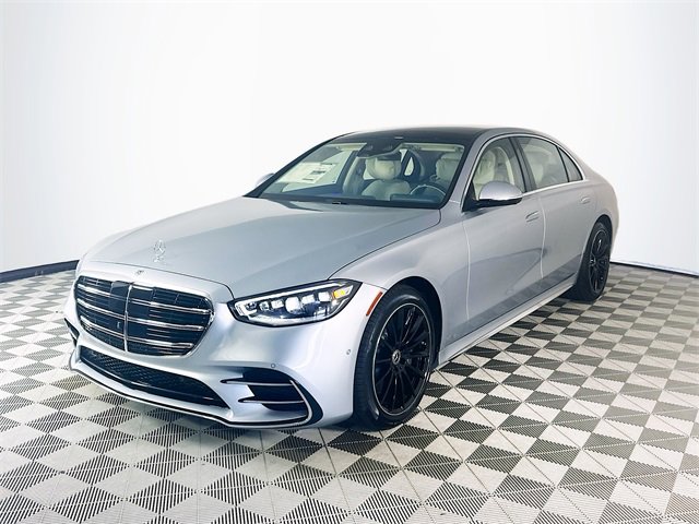 New 2026 Mercedes-Benz S 580 4MATIC Sedan image 3