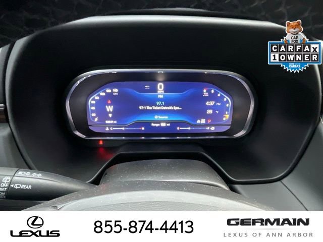 Used 2023 Chevrolet Suburban Premier w/ Premium Package 2 image 17