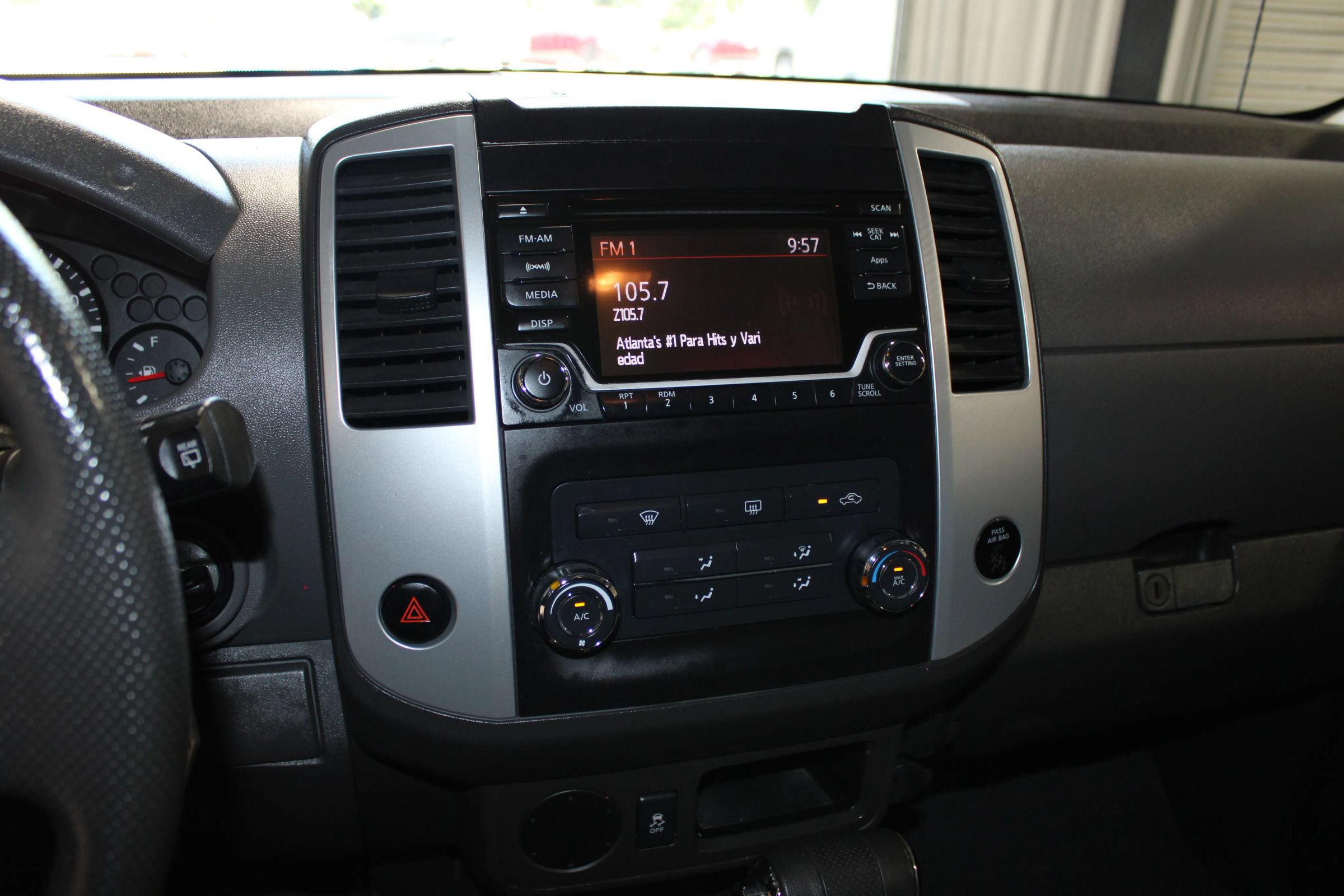 Used 2015 Nissan Xterra S w/ Value Package RWD image 15