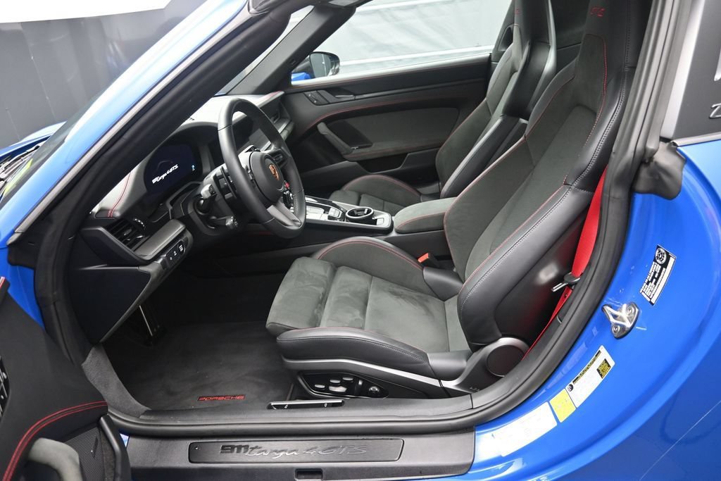 Used 2025 Porsche 911 Targa 4 GTS w/ Premium Package AWD/4WD image 5