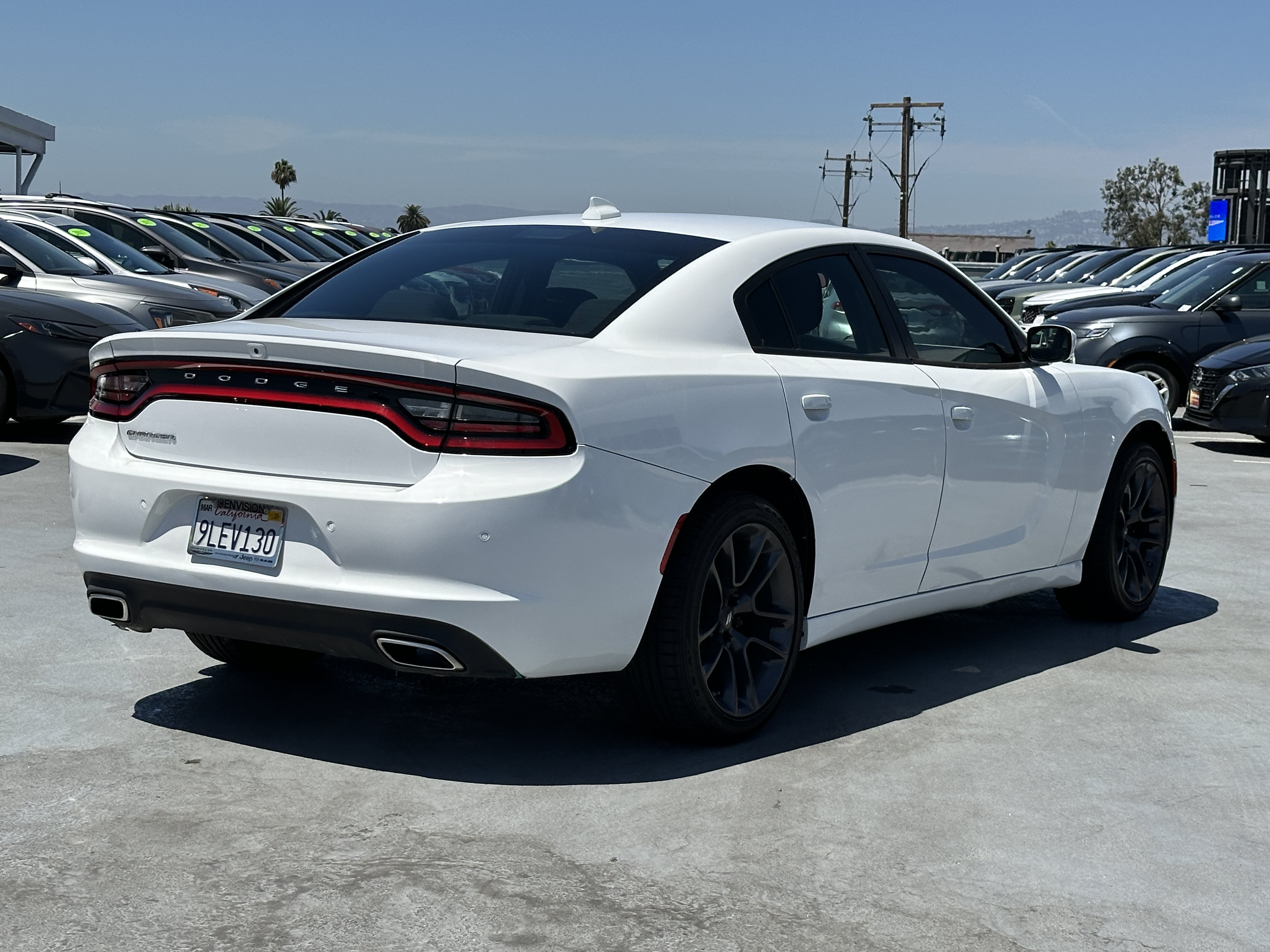 Used 2023 Dodge Charger SXT RWD image 7