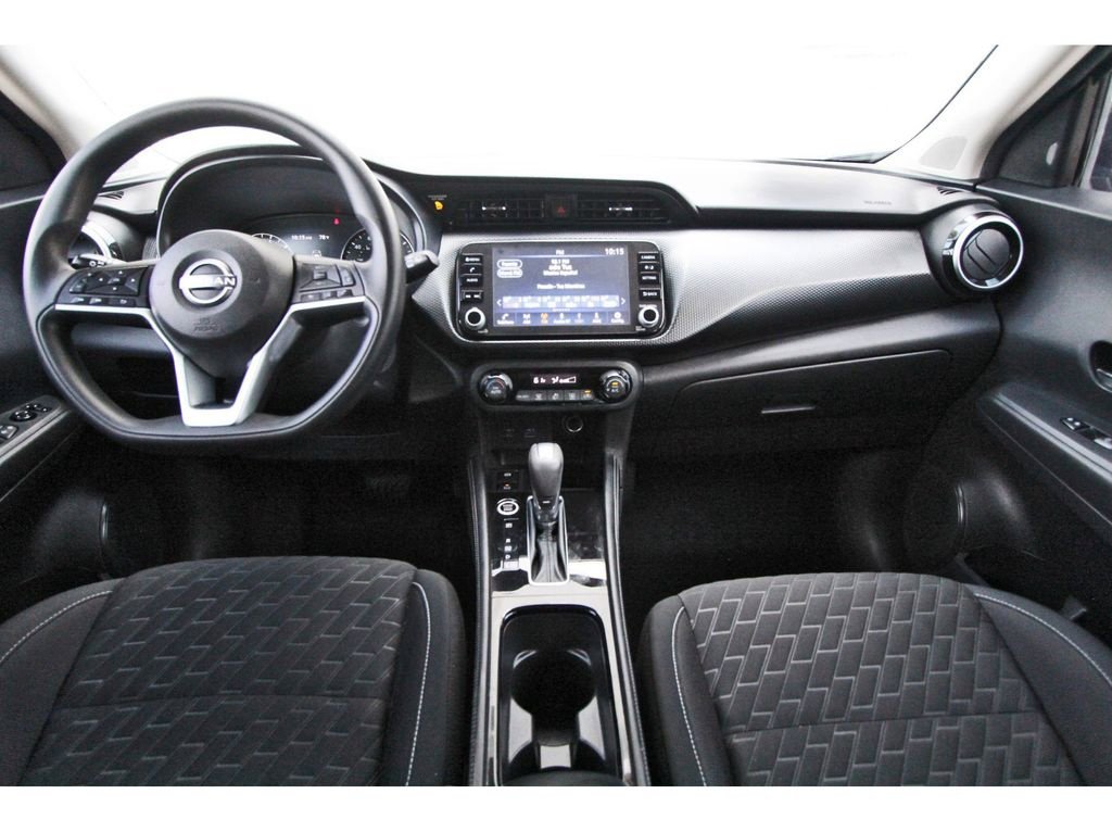 Used 2022 Nissan Kicks SV w/ Interior Electronics Package image 9