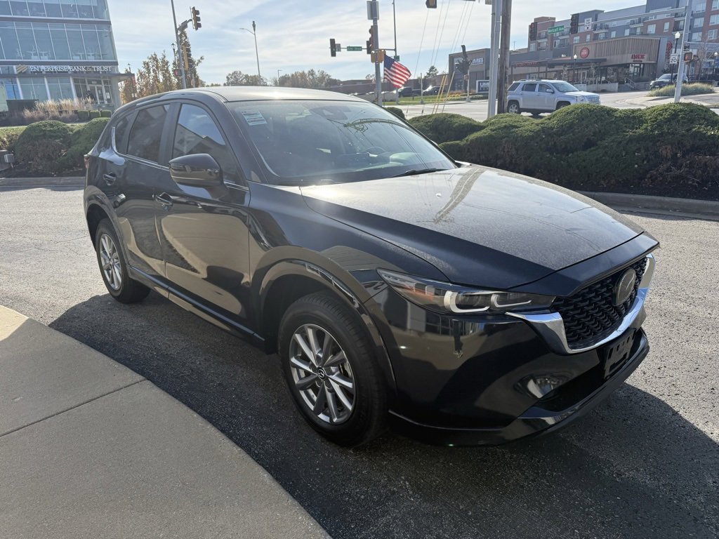 Used 2025 MAZDA CX-5 AWD 2.5 S w/ Select Package image 3