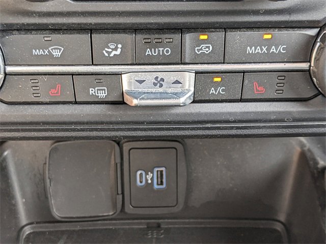 Used 2023 Ford Bronco Black Diamond image 23