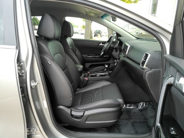 Used 2020 Kia Sportage EX FWD image 21