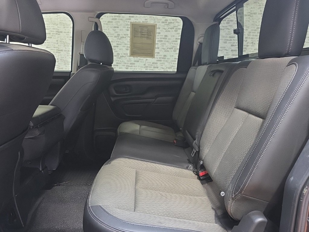 Used 2021 Nissan Titan S w/ S Utility Package image 14