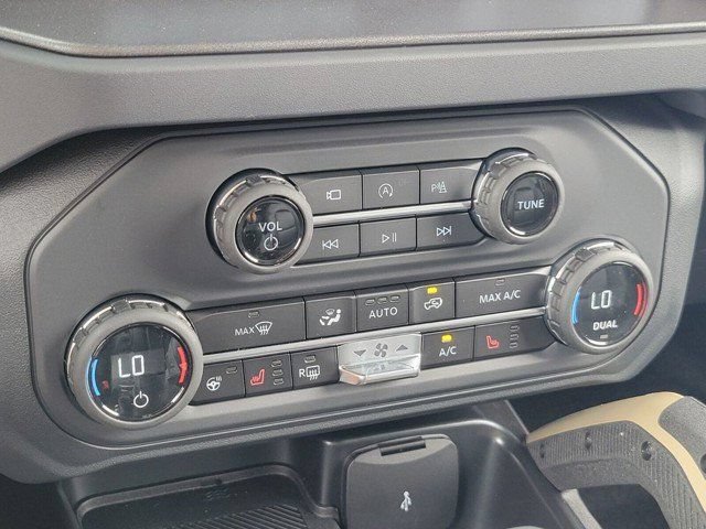New 2025 Ford Bronco Badlands AWD/4WD image 21