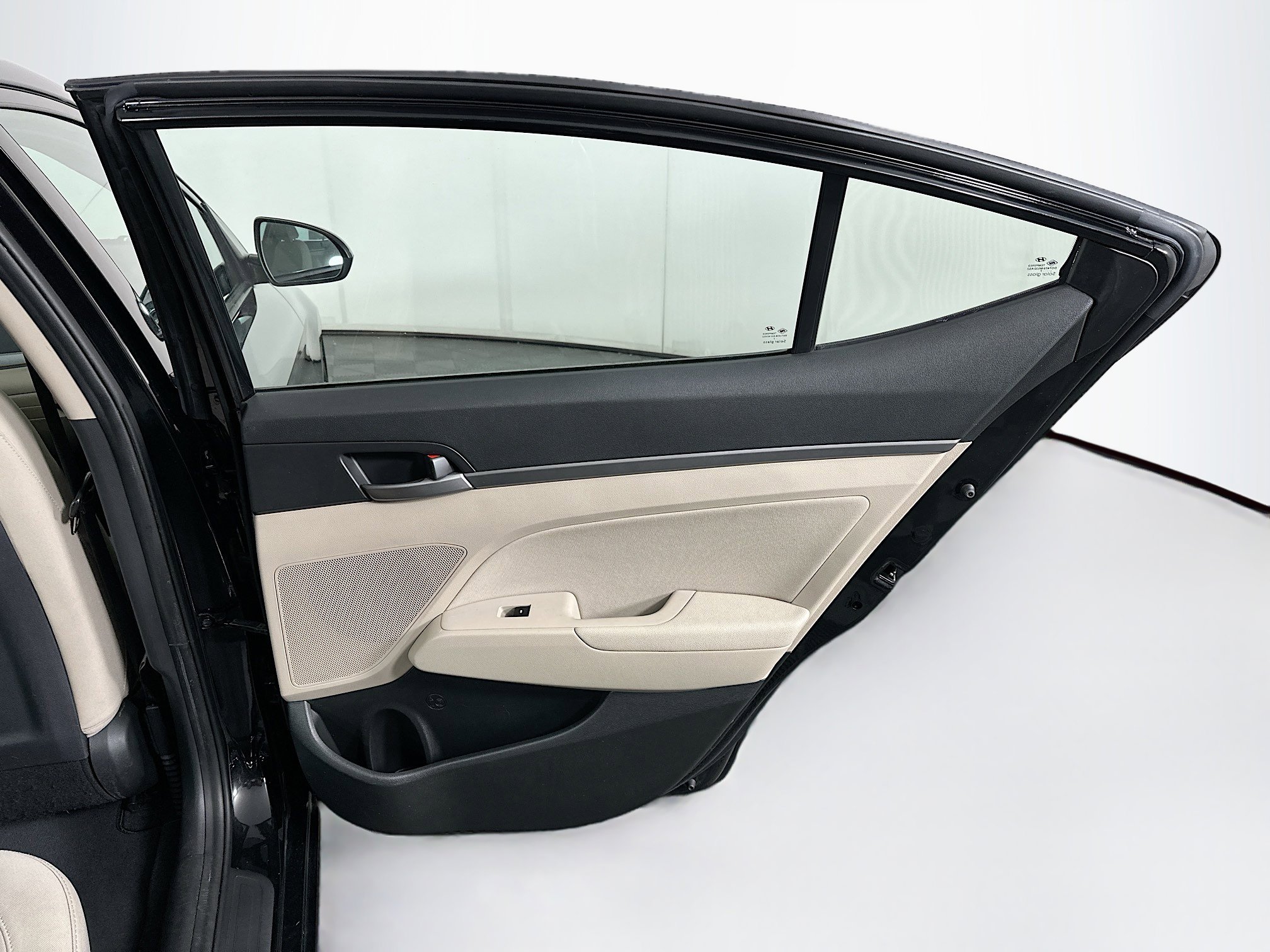 Used 2018 Hyundai Elantra SEL image 28