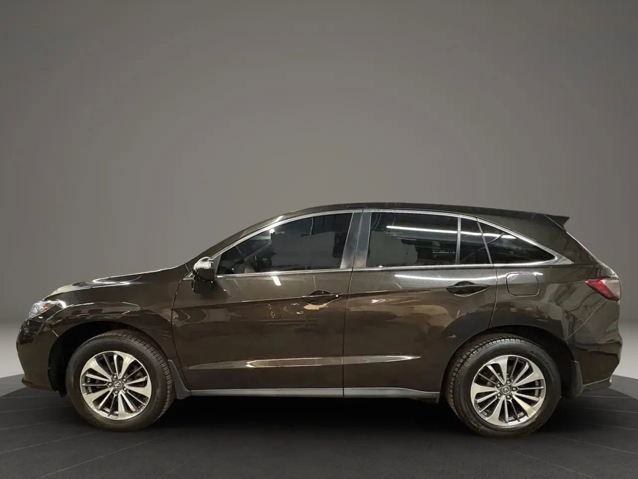 Used 2017 Acura RDX AWD w/ Advance Package image 5