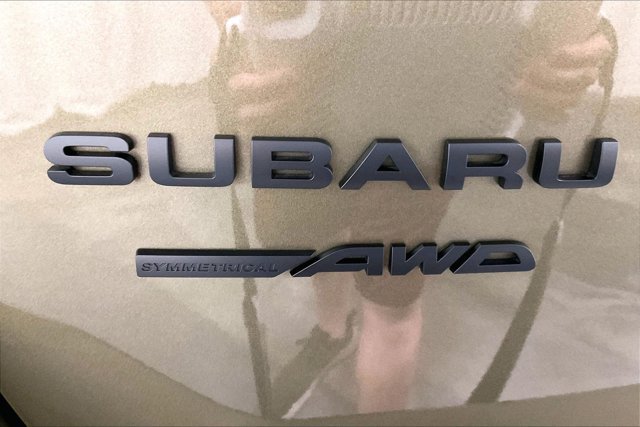 Used 2025 Subaru Outback Onyx Edition AWD/4WD image 8