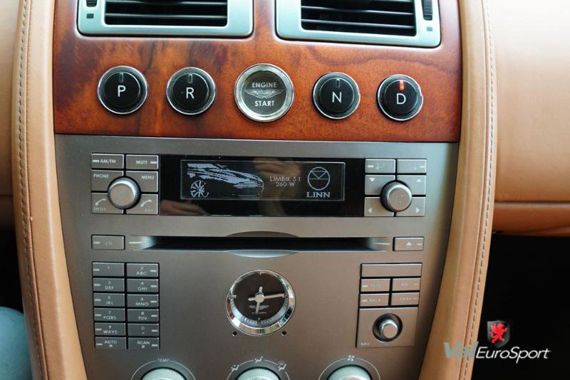 Used 2006 Aston Martin DB9 Volante image 11