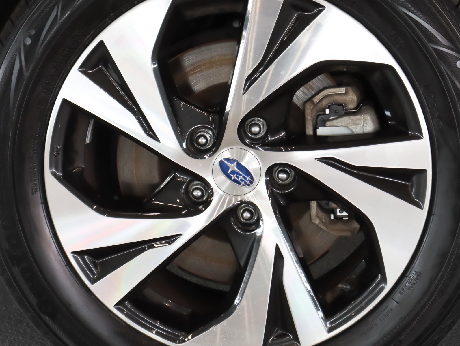 Used 2021 Subaru Legacy Premium AWD/4WD image 5