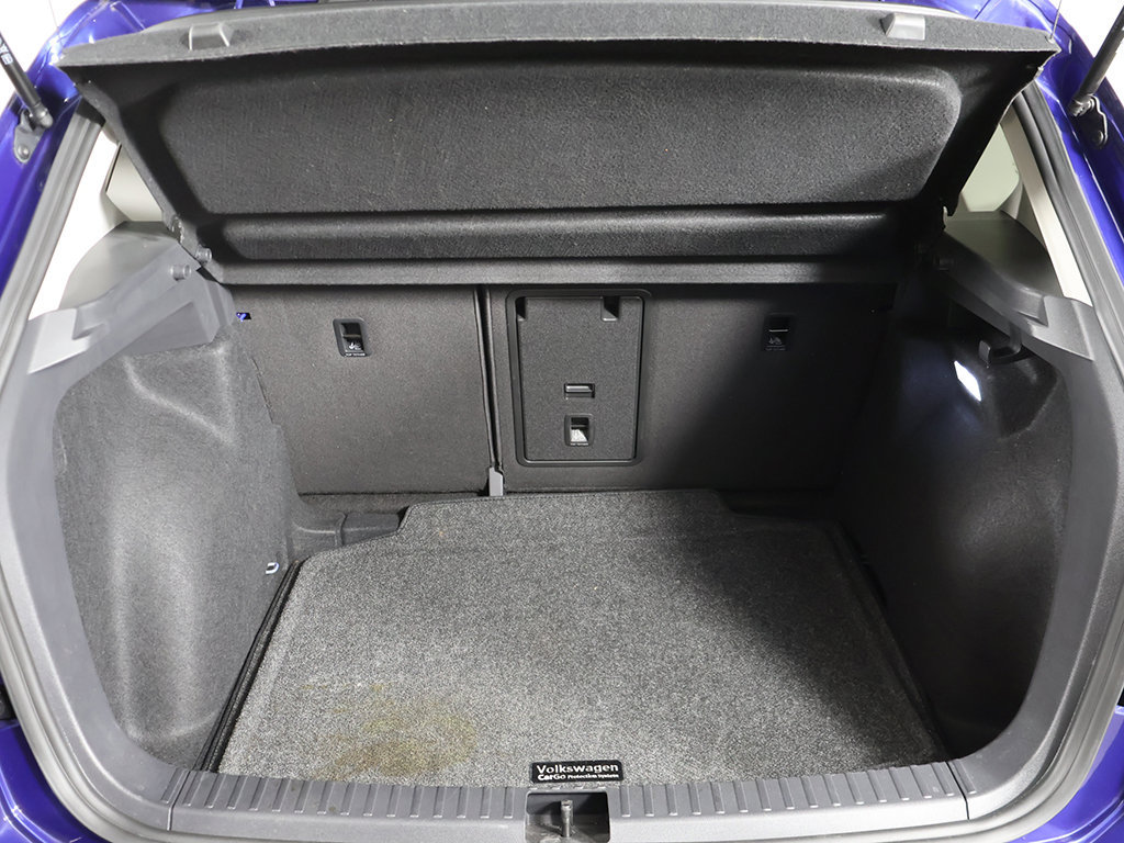 Used 2024 Volkswagen Taos SE FWD image 18