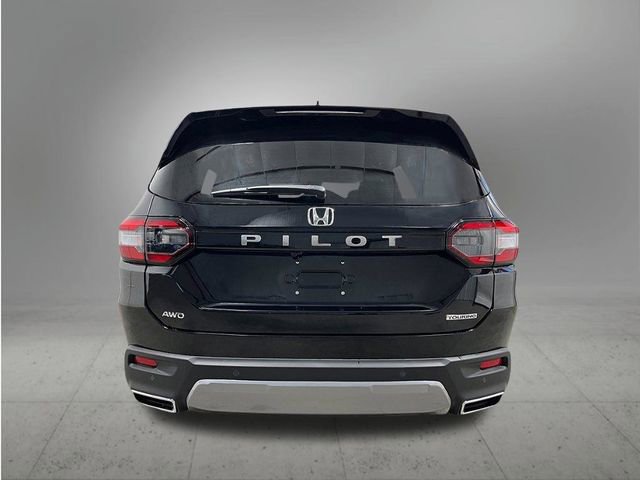 New 2026 Honda Pilot Touring image 4