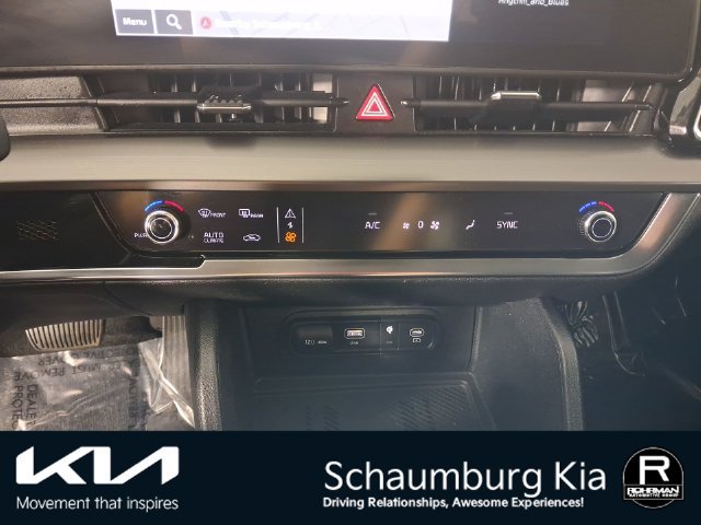 Used 2024 Kia Sportage EX FWD image 9