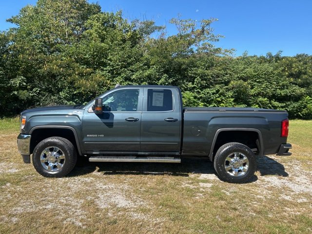 Used 2017 GMC Sierra 2500 SLE w/ SLE Preferred Package image 5