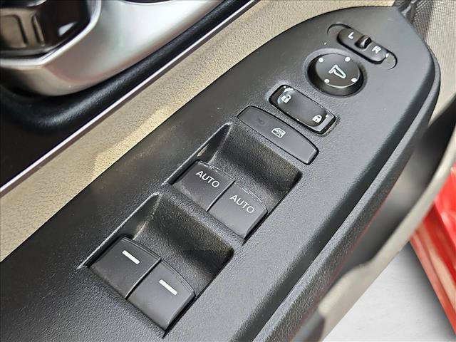 Used 2018 Honda CR-V EX image 11