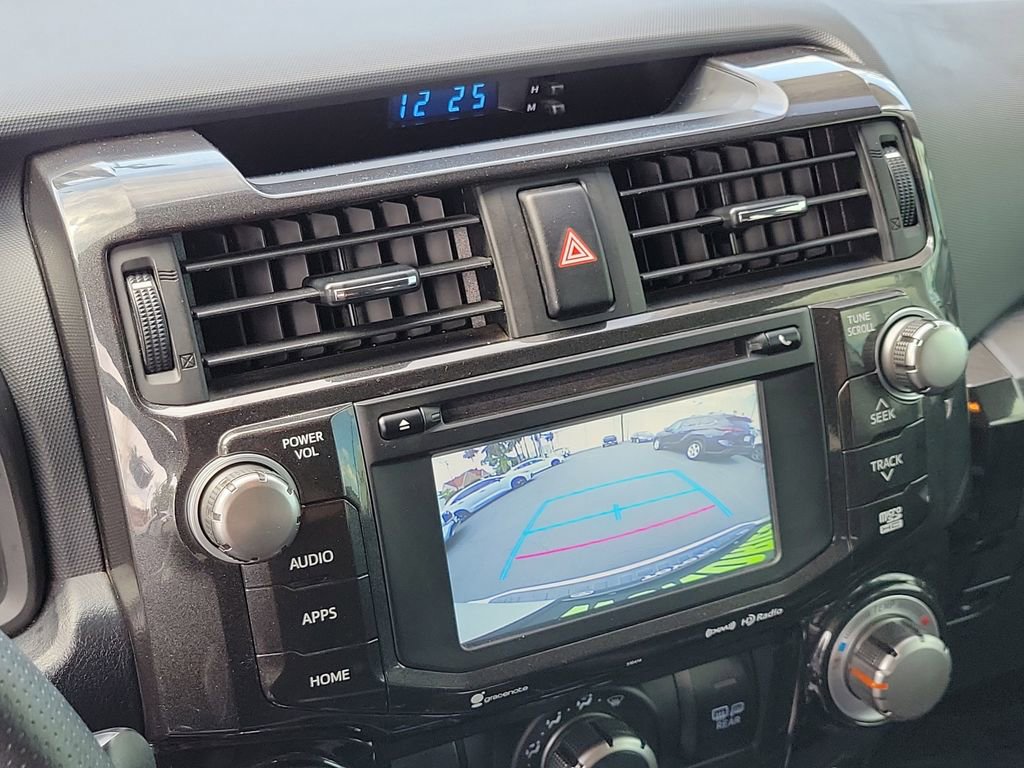 Used 2019 Toyota 4Runner TRD Off-Road Premium AWD/4WD image 29