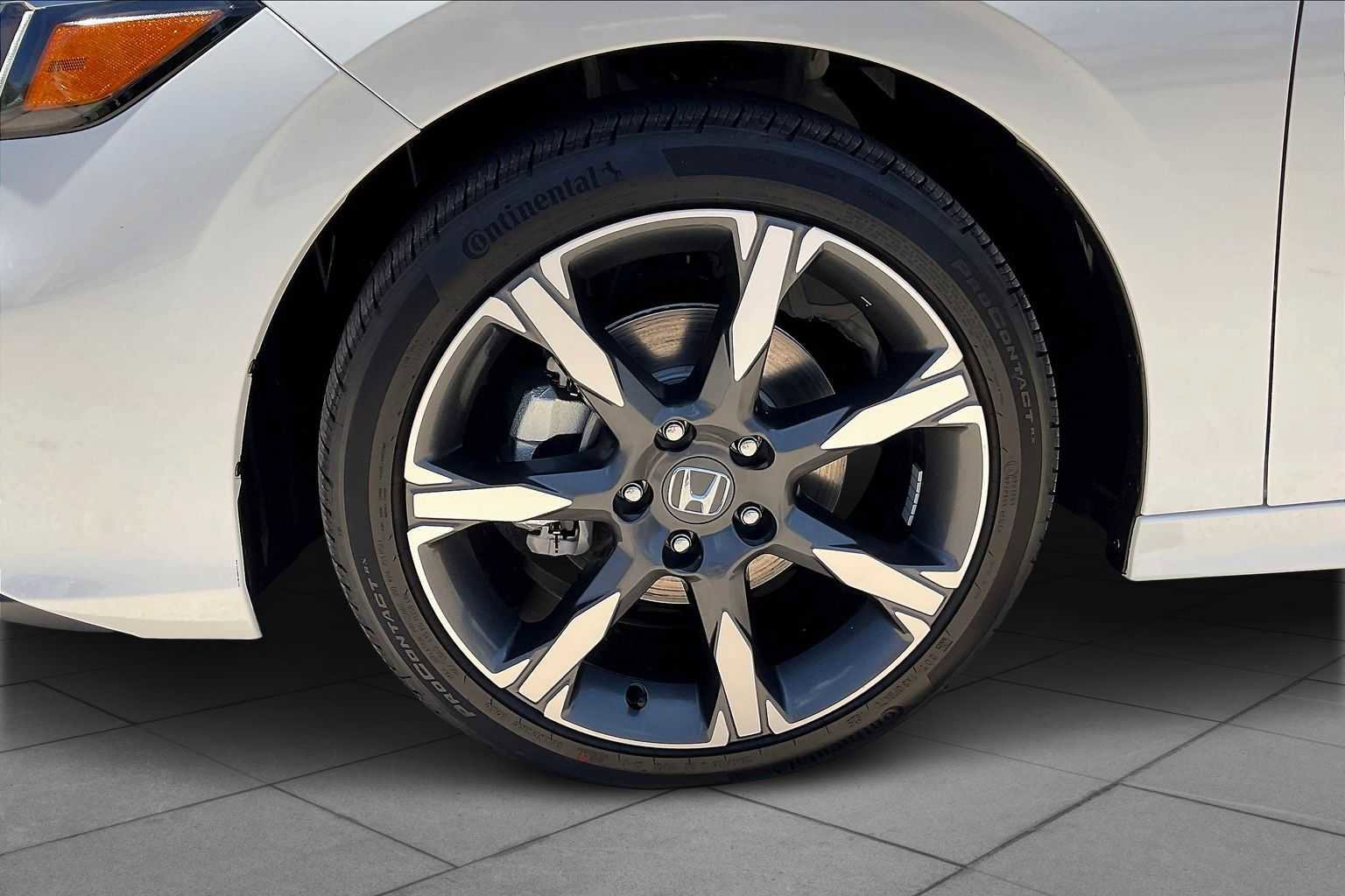 New 2026 Honda Civic Sport Touring image 11