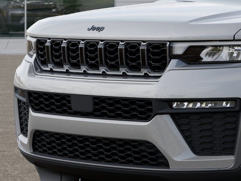 New 2026 Jeep Grand Cherokee Limited w/ Limited Altitude Package image 11
