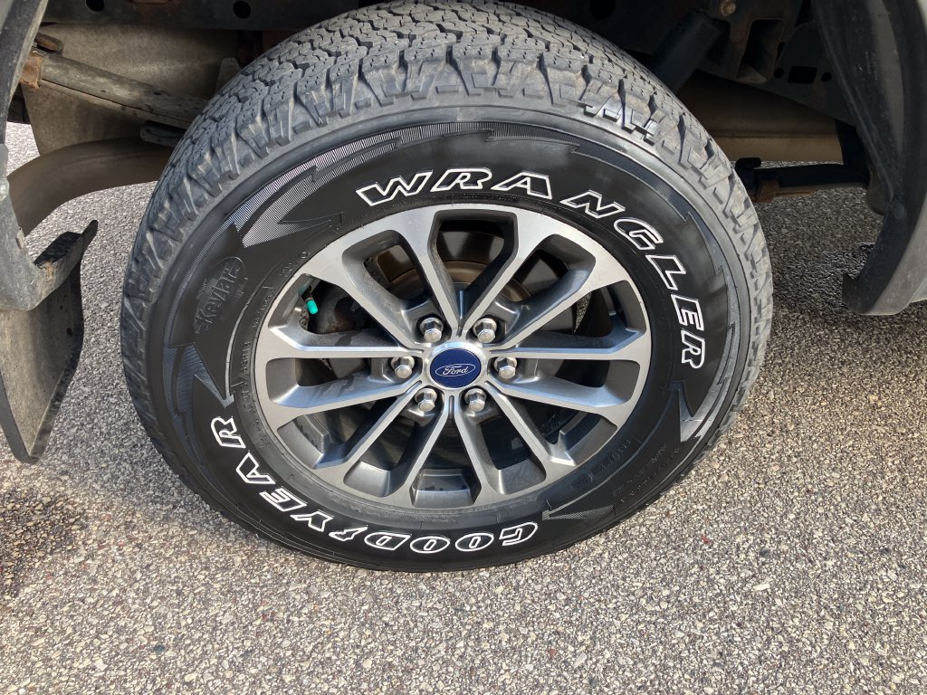 Used 2019 Ford F150 Lariat AWD/4WD image 20