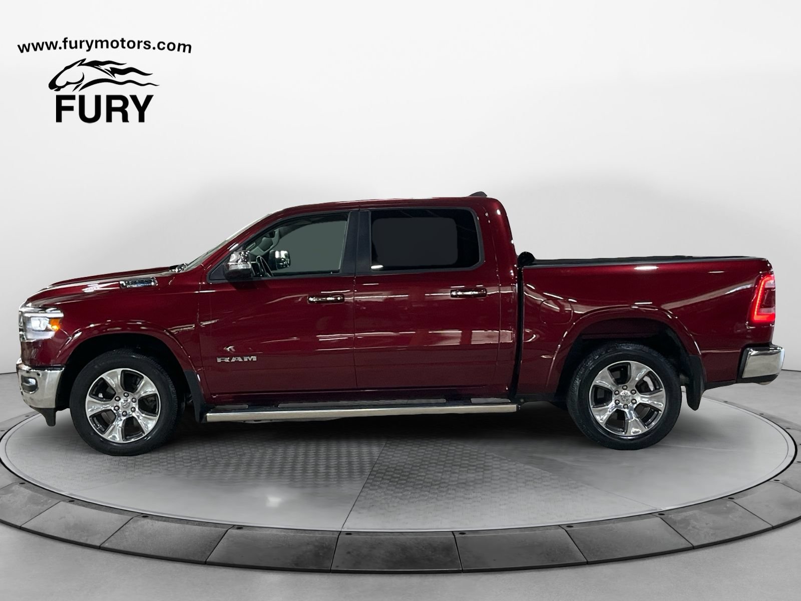 Used 2022 RAM 1500 Laramie AWD/4WD image 7