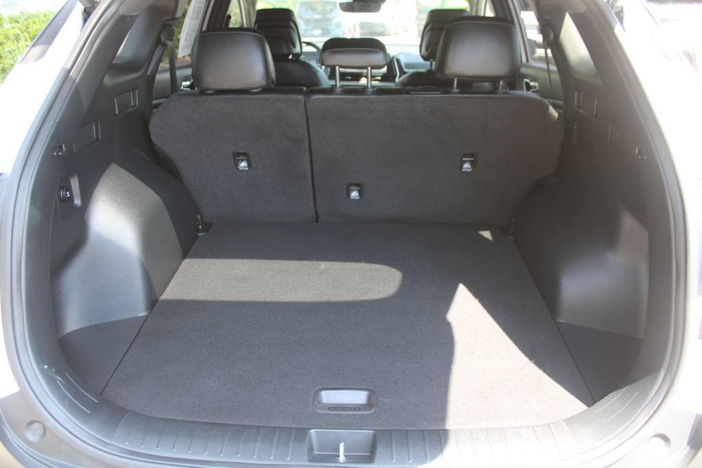 Certified 2025 Kia Sportage X-Line w/ Premium Package AWD/4WD image 10