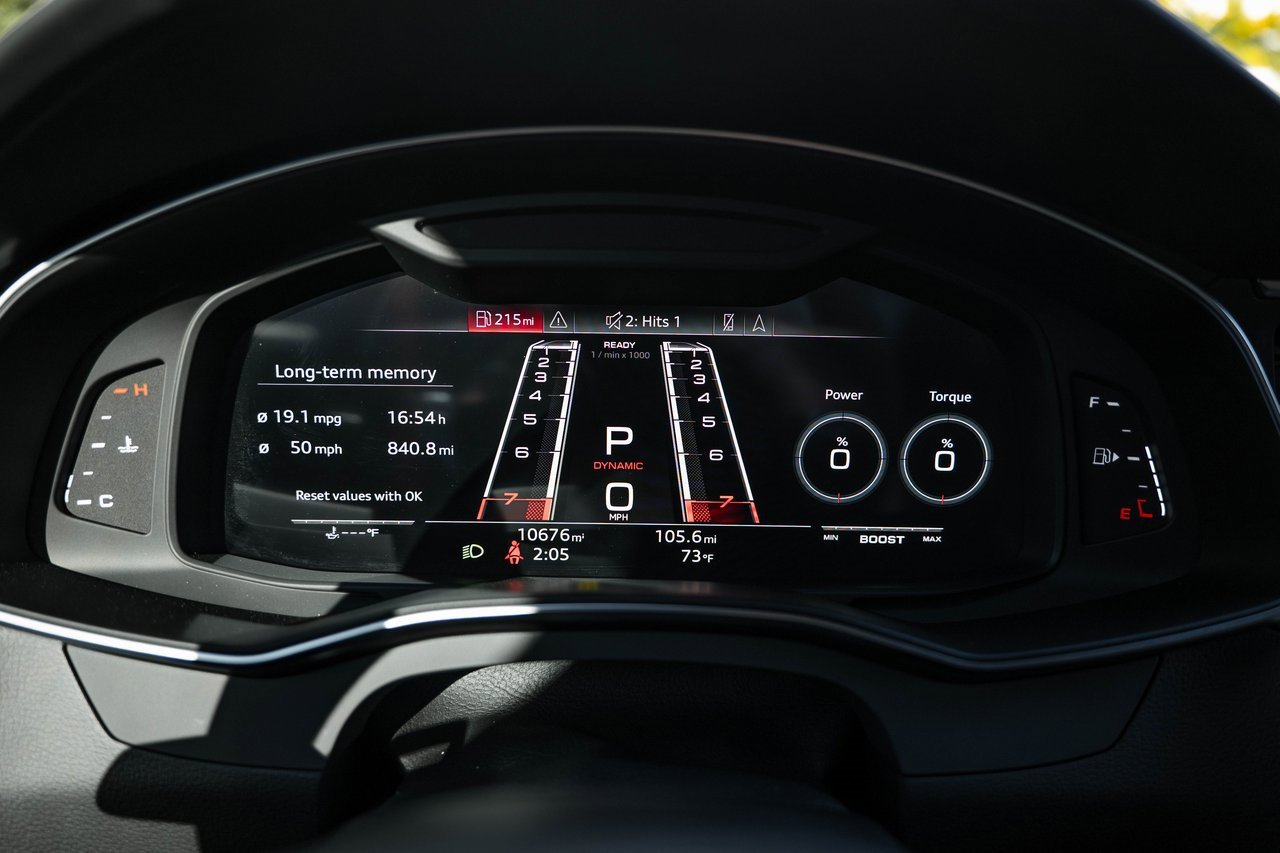 Used 2023 Audi RS 6 w/ Carbon Optic Package image 17