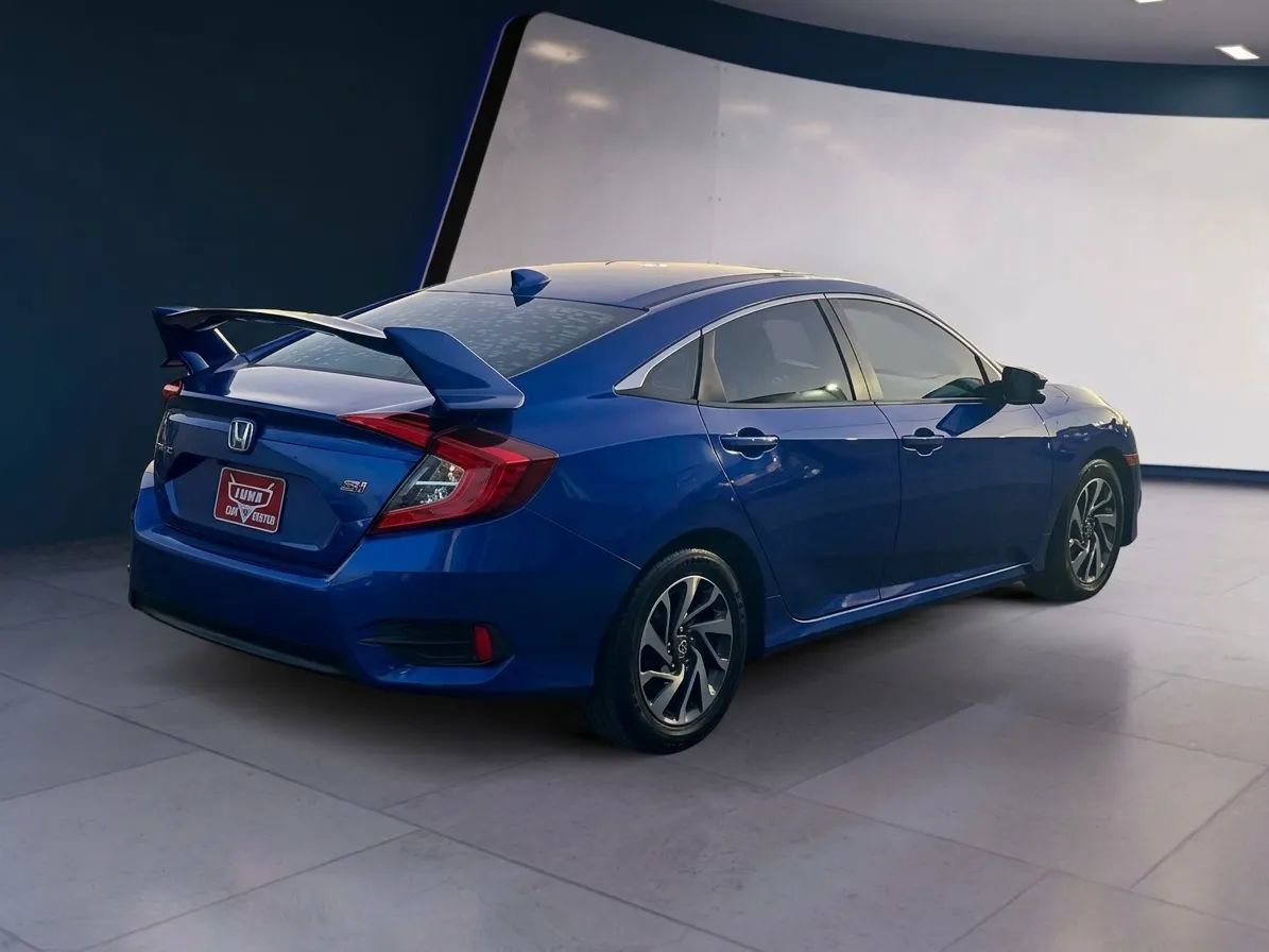 Used 2018 Honda Civic EX image 5