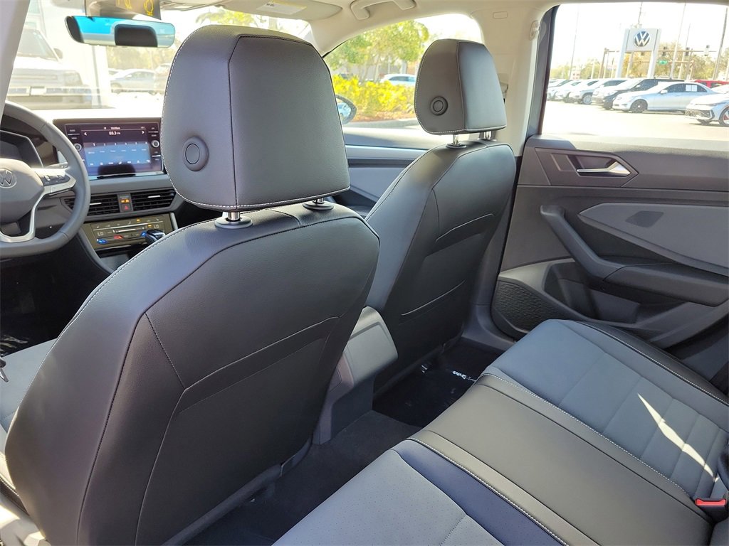 New 2026 Volkswagen Jetta SE image 8