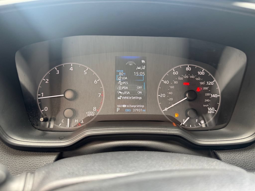 Used 2023 Toyota Corolla LE FWD image 22