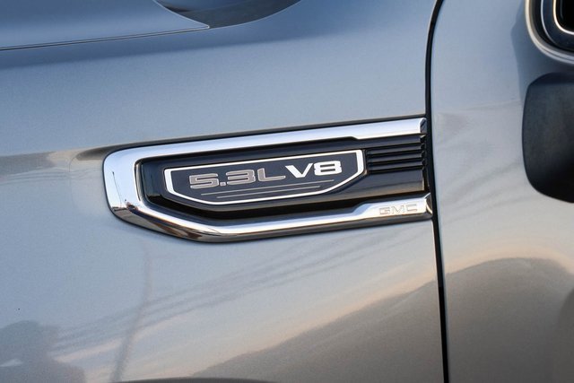 Used 2021 GMC Sierra 1500 SLT w/ SLT Convenience Package image 8