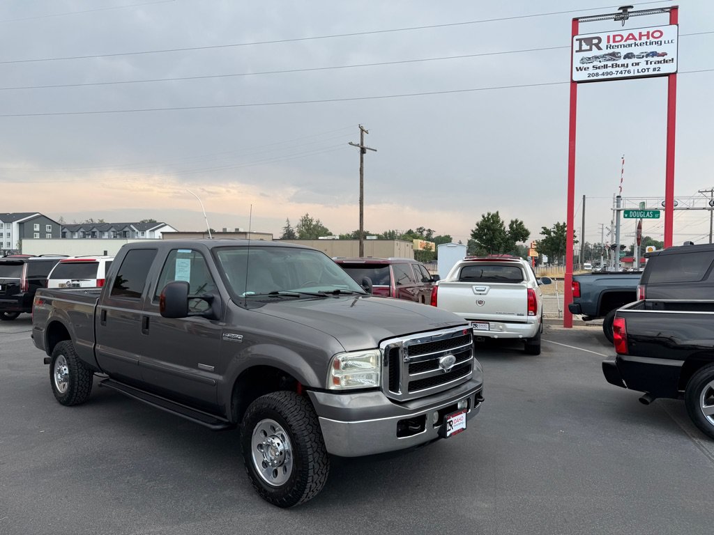 Used 2007 Ford F250 4x4 Crew Cab Super Duty image 1