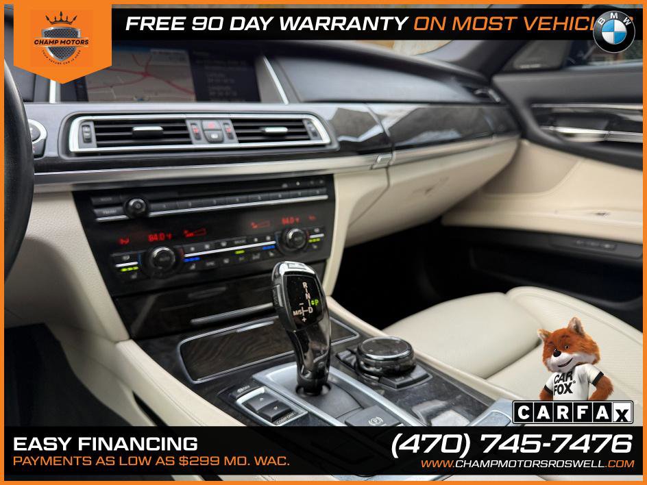 Used 2015 BMW 750Li w/ M Sport Edition RWD image 28